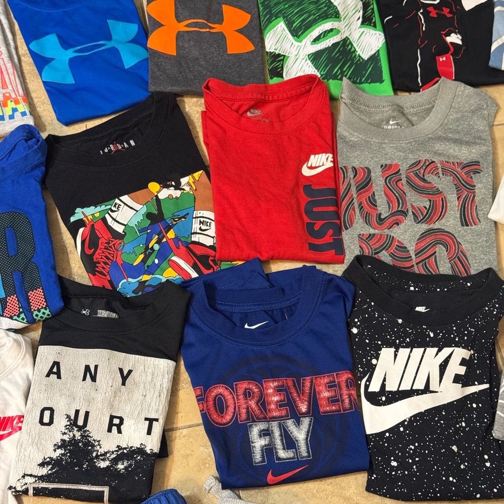 Nike❌SOLD❌ Boys' clothes bundle : lot youth boys